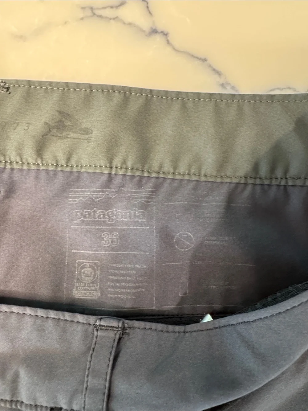 Patagonia hydropeak hybrid shorts size 36